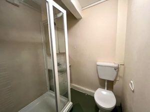 Photo 25- click for photo gallery